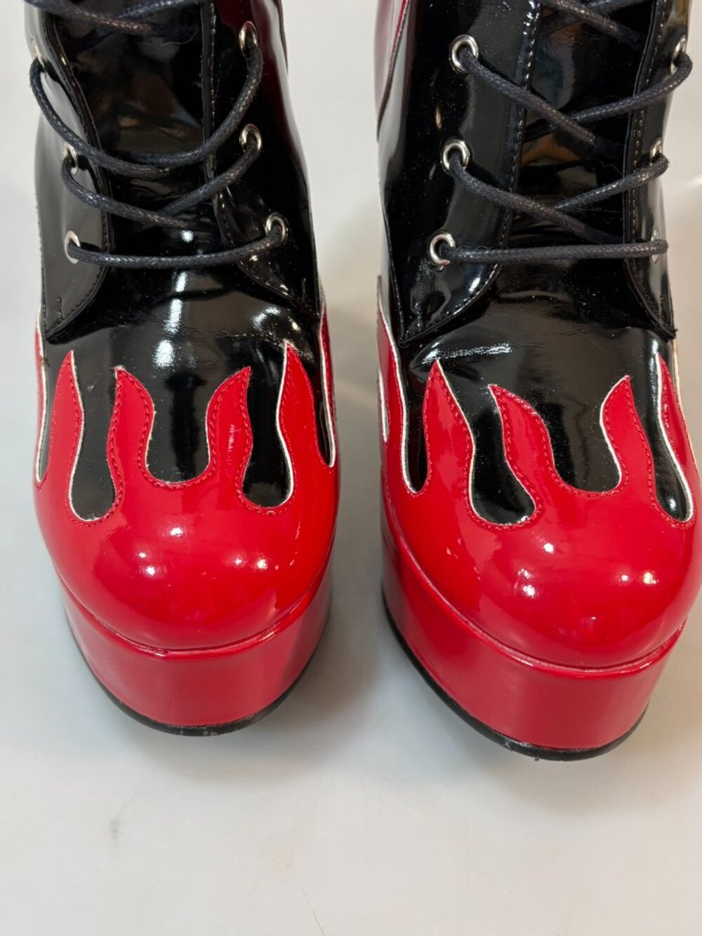 Pleaser 9 Black Red Patent Flame Lace-Up 5" Platform Heels Boots Easy 3010 - Picture 3 of 9